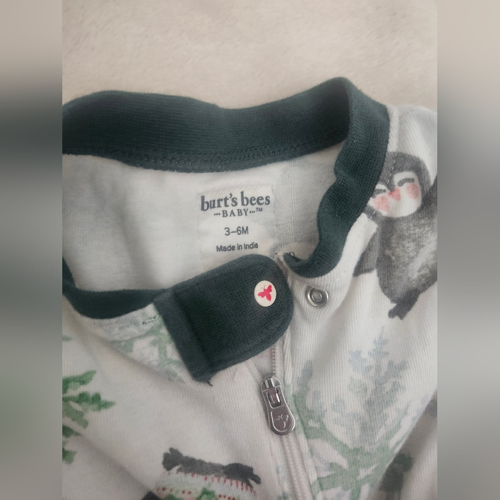 Burts Bees Baby Winter Penguin Print Kids Footie - Picture 2 of 2